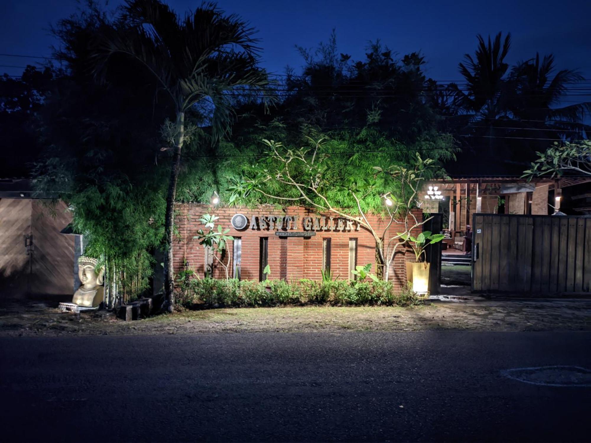 Astuti Gallery Homestay Yogyakarta Exteriér fotografie