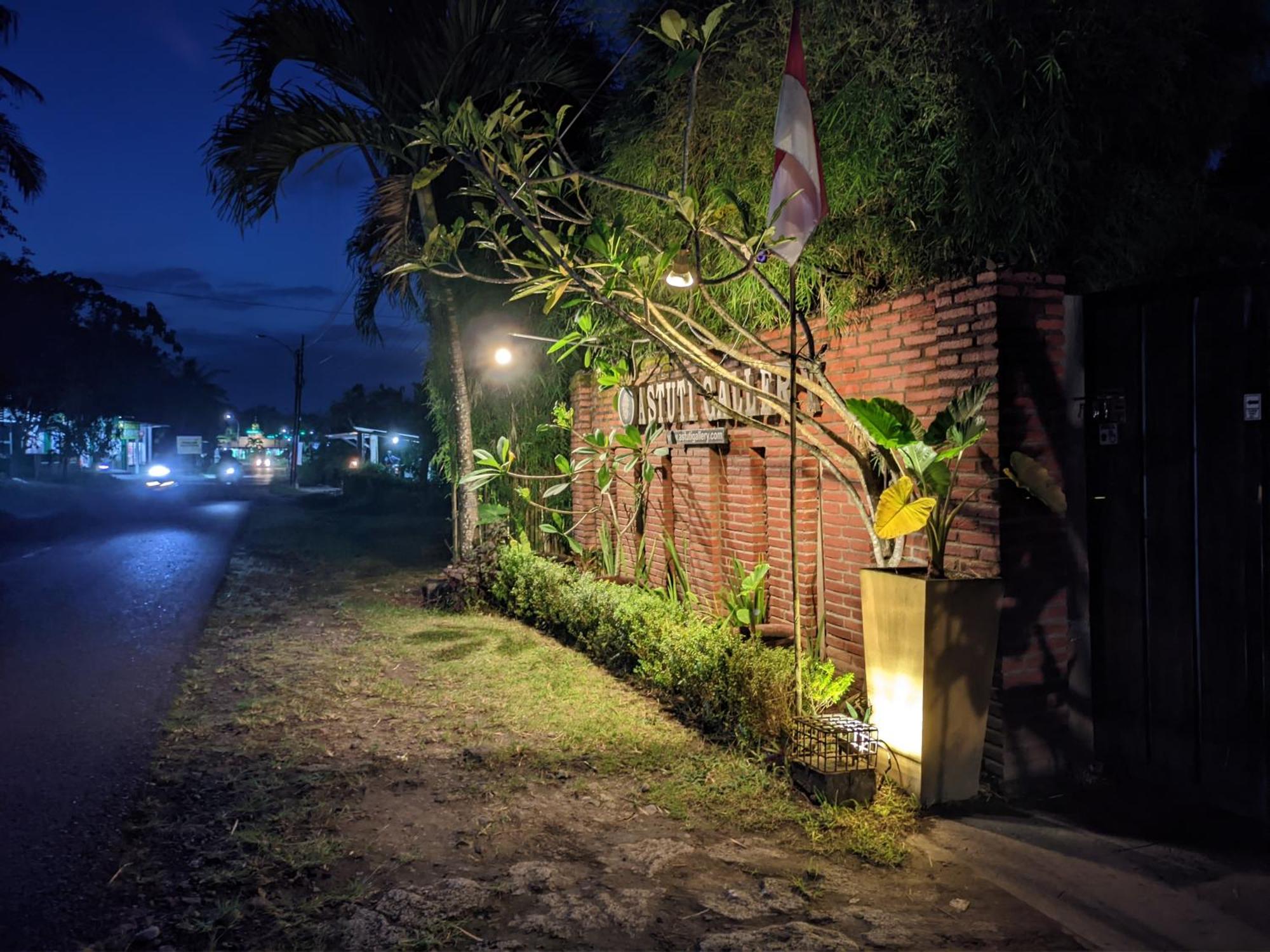 Astuti Gallery Homestay Yogyakarta Exteriér fotografie