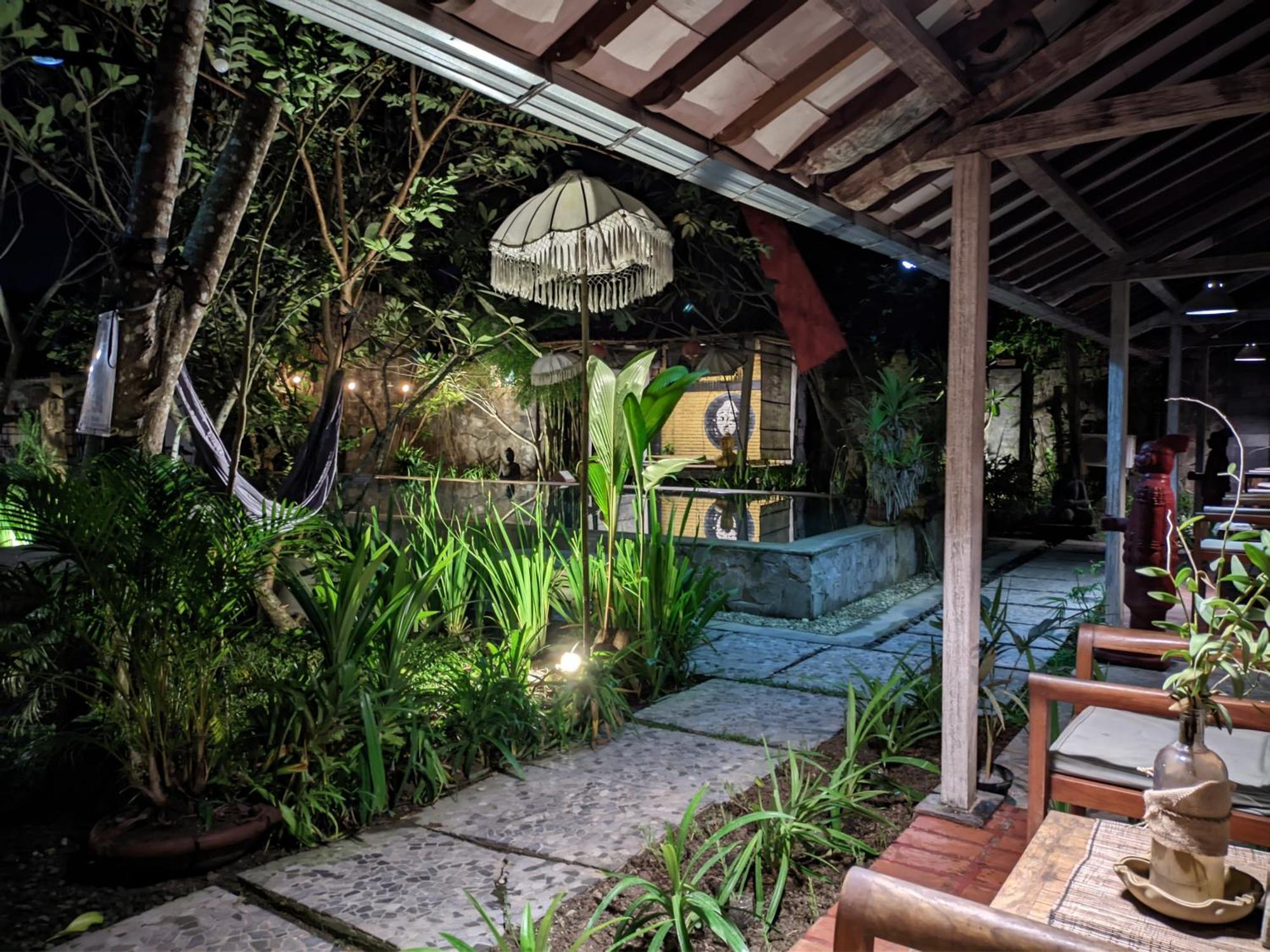 Astuti Gallery Homestay Yogyakarta Exteriér fotografie